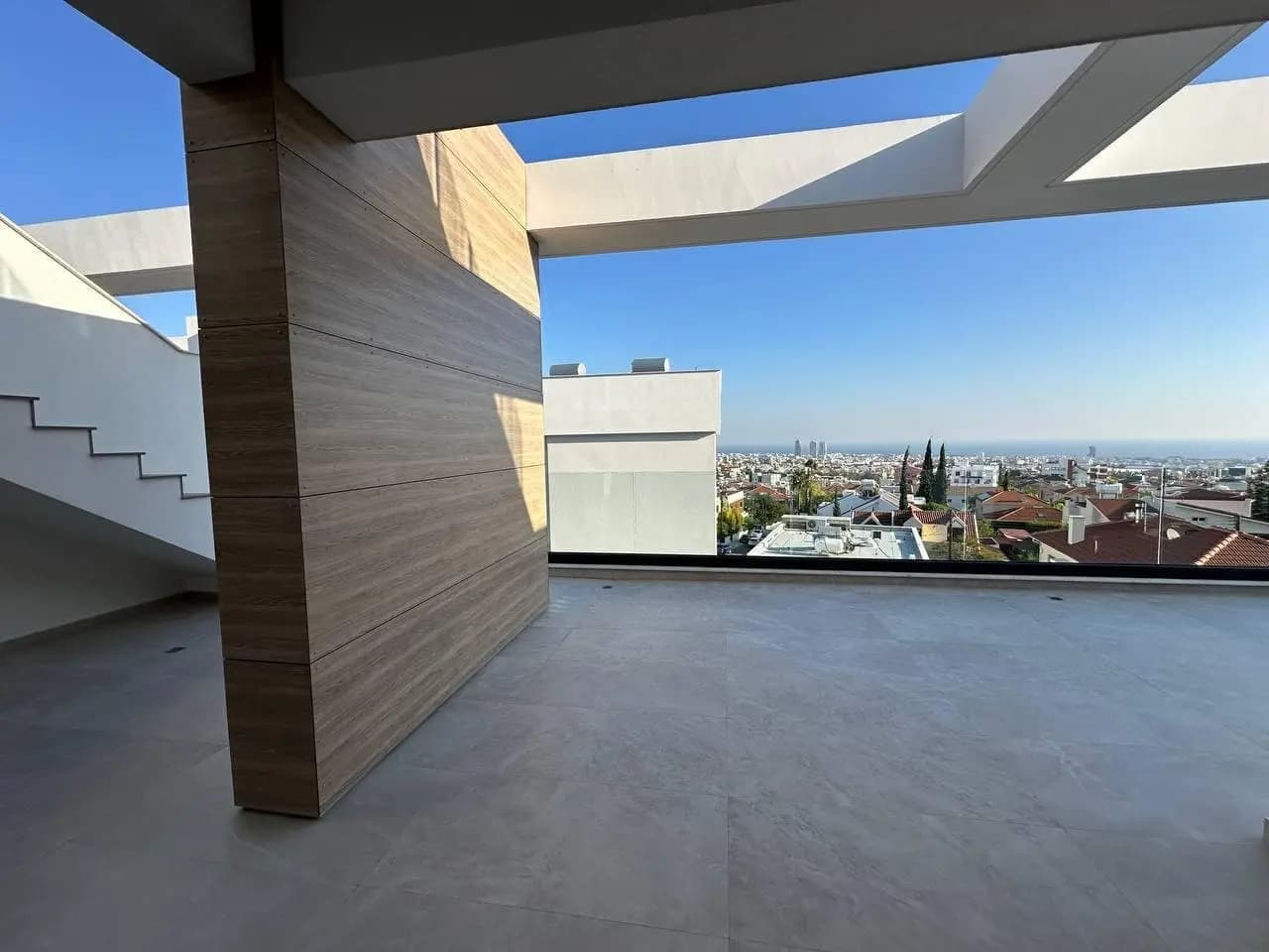 Apartment 4