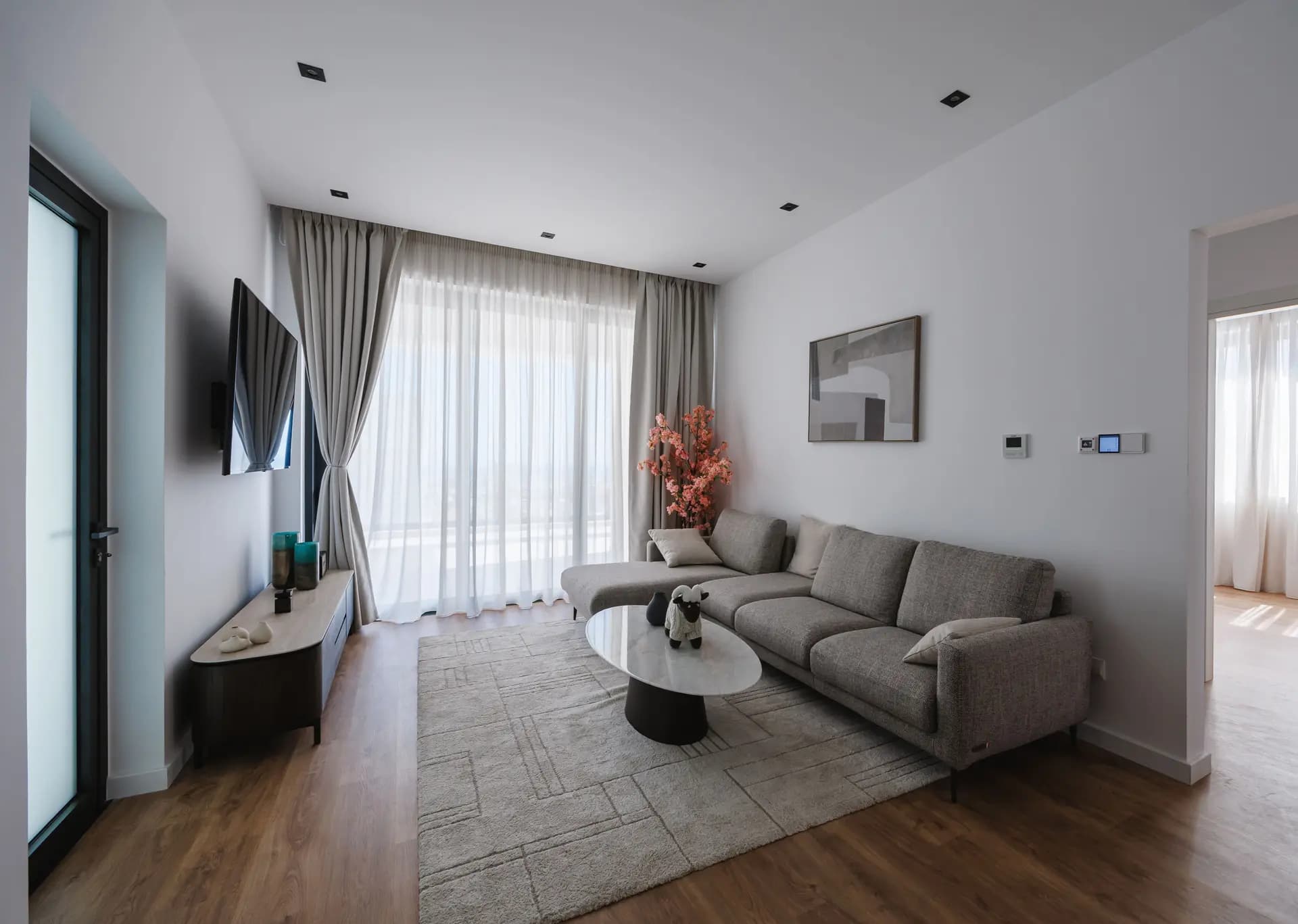 Apartment 9