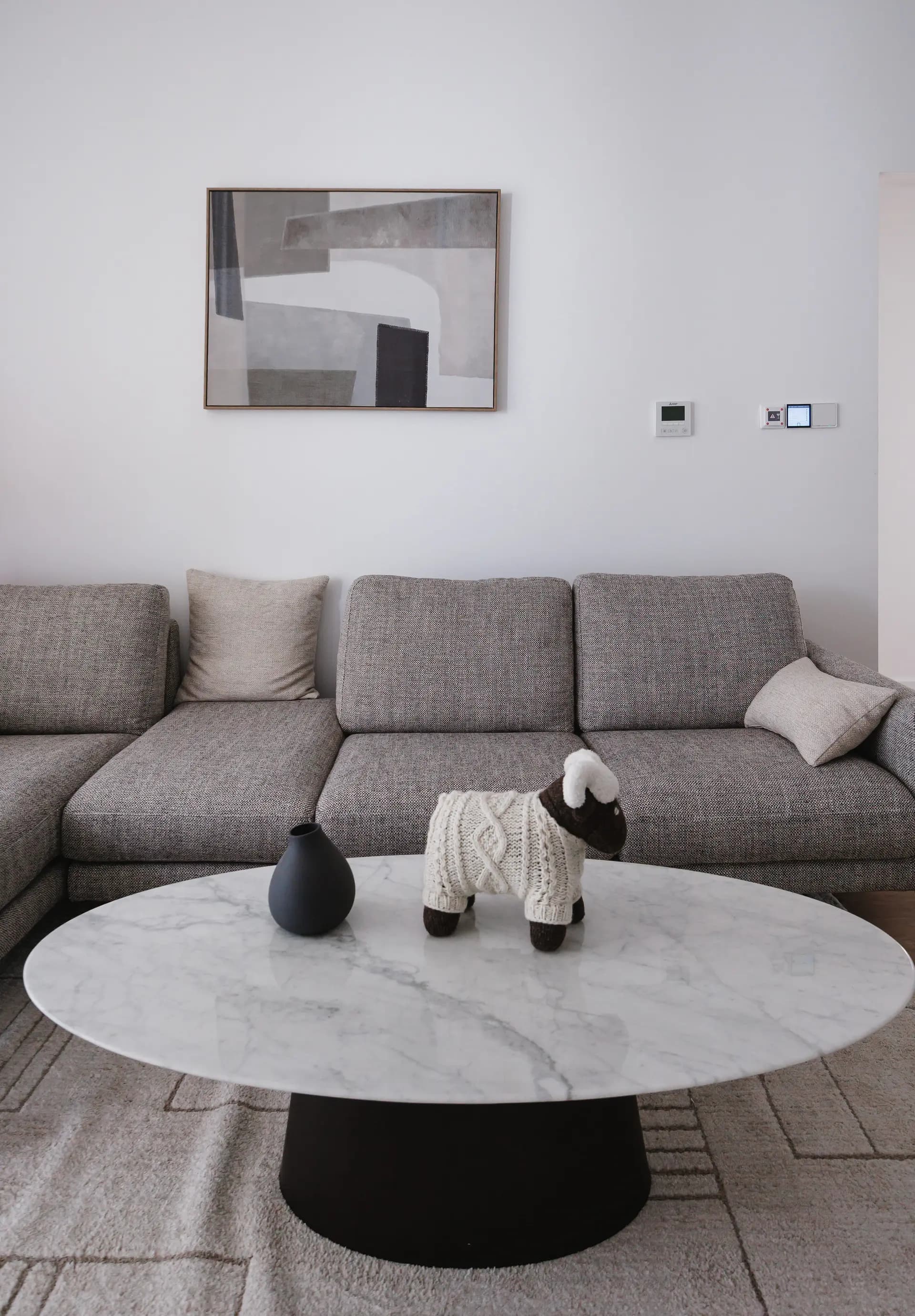Apartment 10