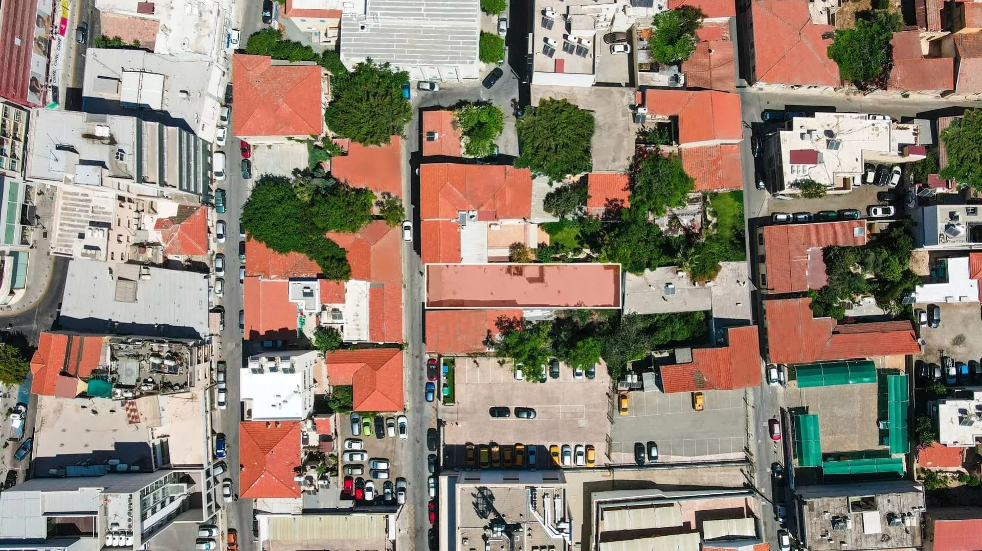 Yoof Apartments 6