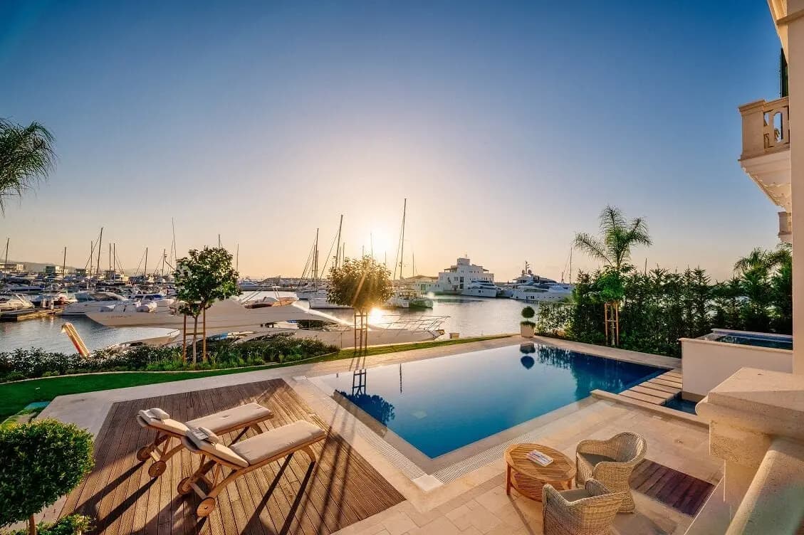 Limassol Marina 10